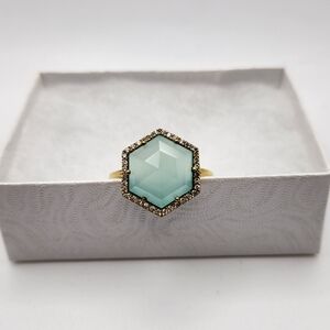Elegant Gold and Blue Hexagon Ring